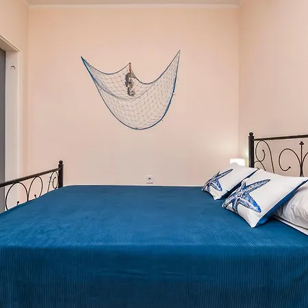 Apartments Makakada Trogir Exterior photo