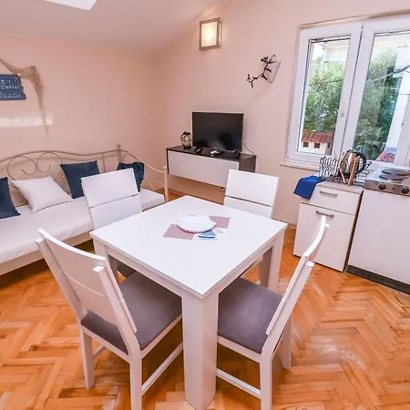 Apartments Makakada Trogir Exterior photo
