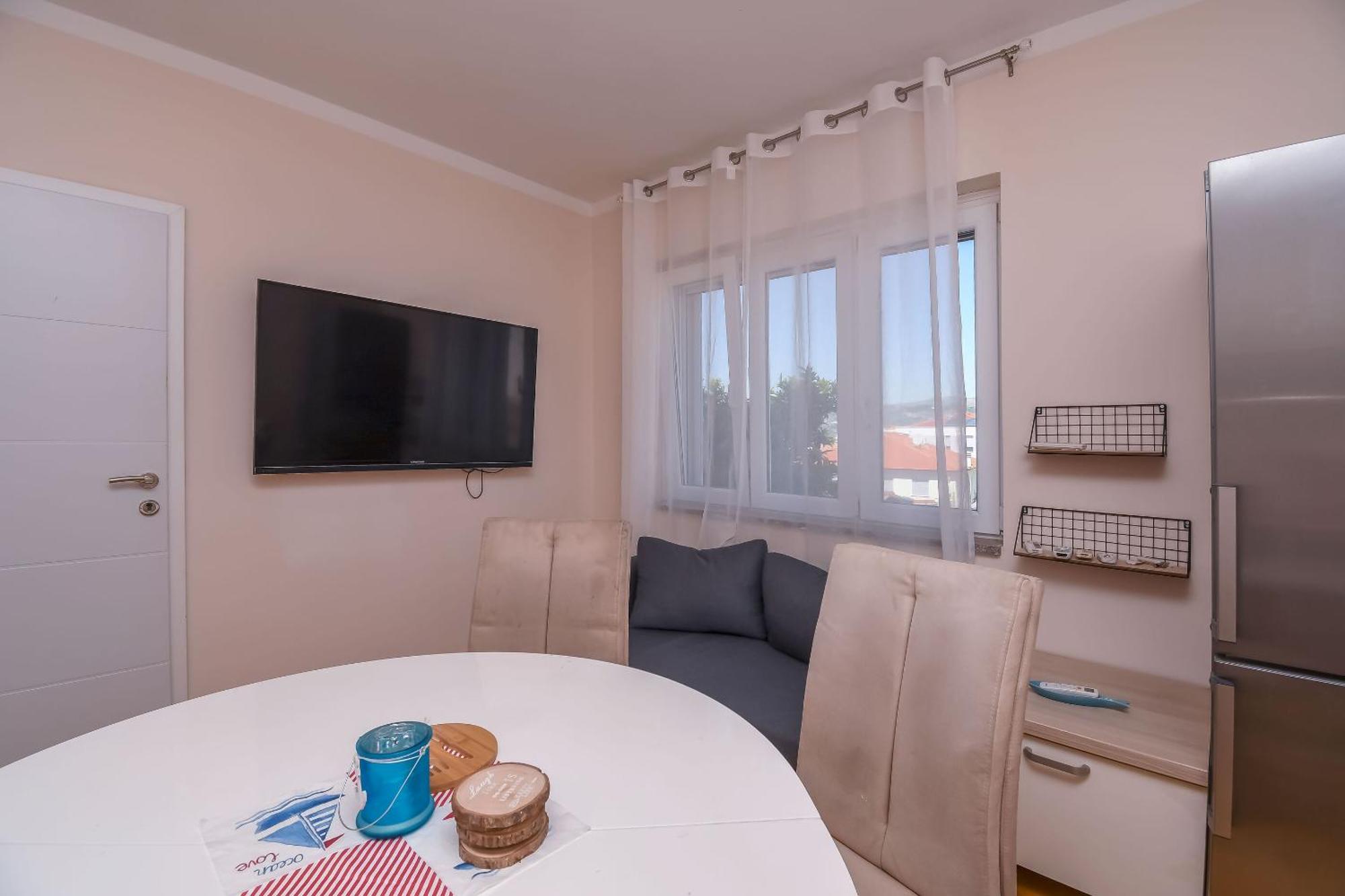 Makakada Apartment Trogir